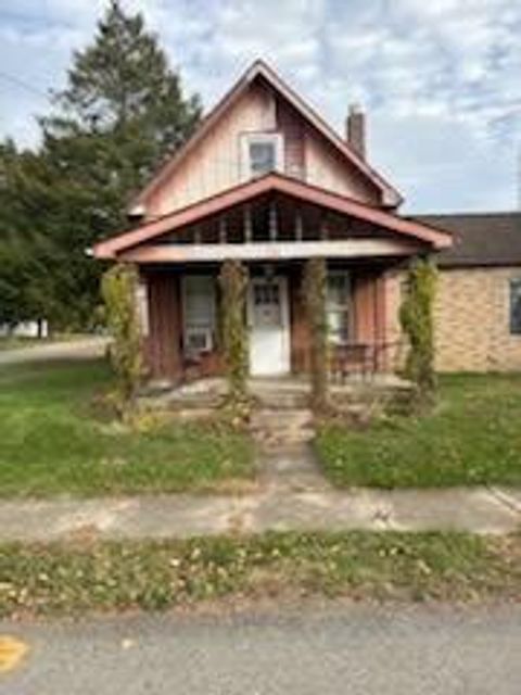 Photo of 102 Cedar Street S, Danville, OH 43014 (MLS # 225045114)