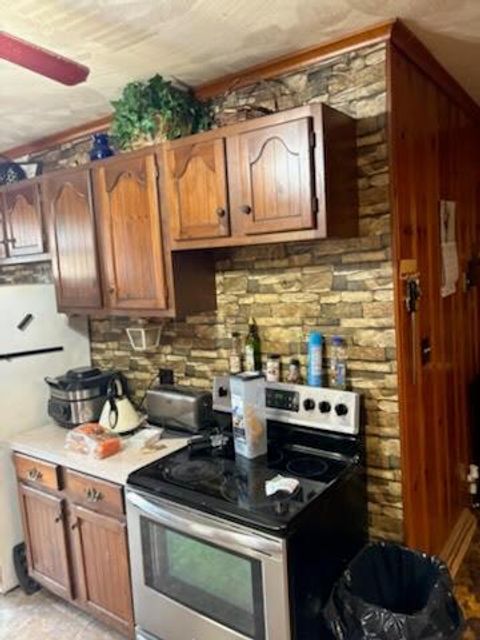 Tiny photo for 102 Cedar Street S, Danville, OH 43014 (MLS # 225045114)