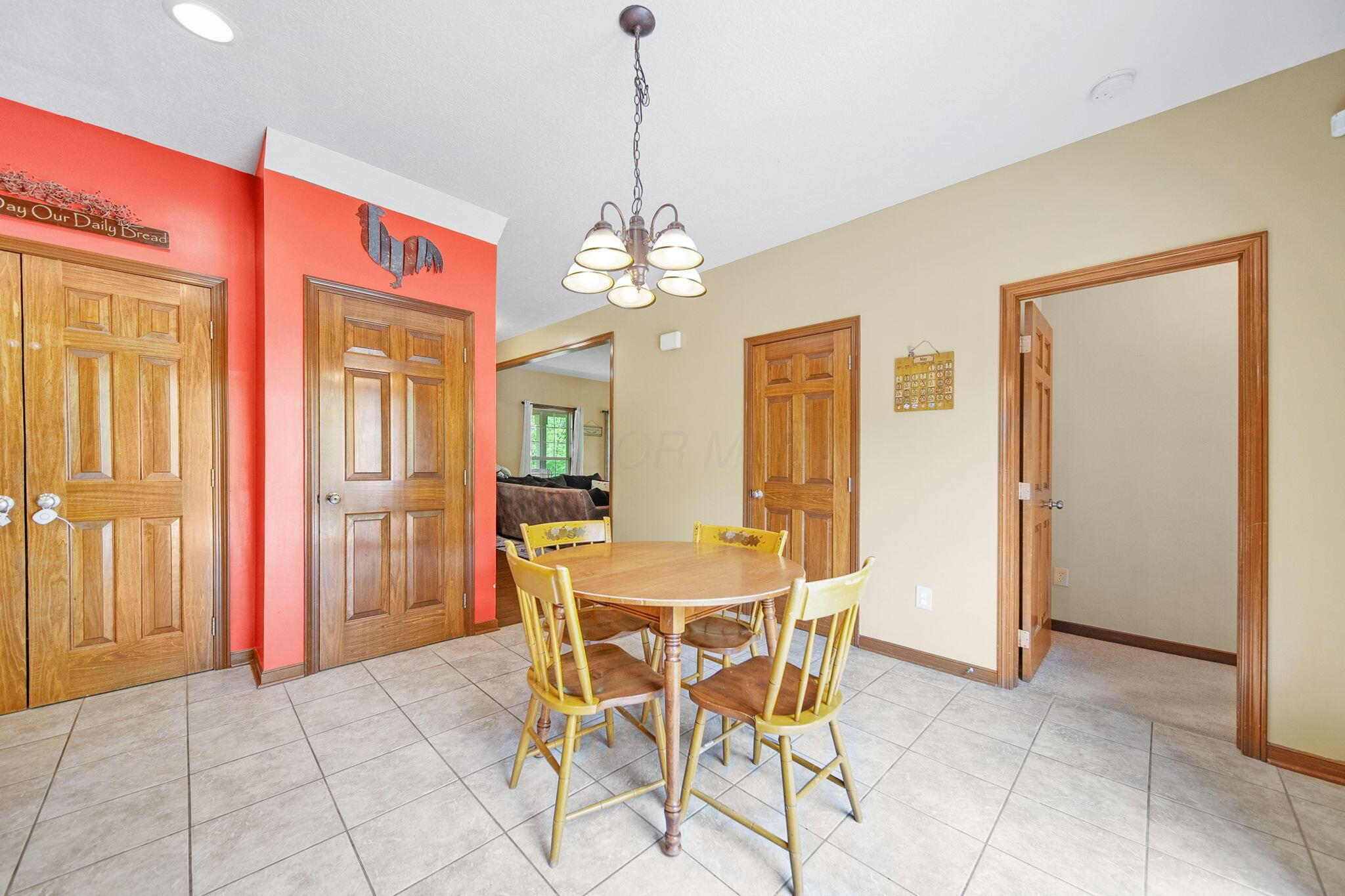 12094 Beech Tree Court, Thornville, Ohio image 19