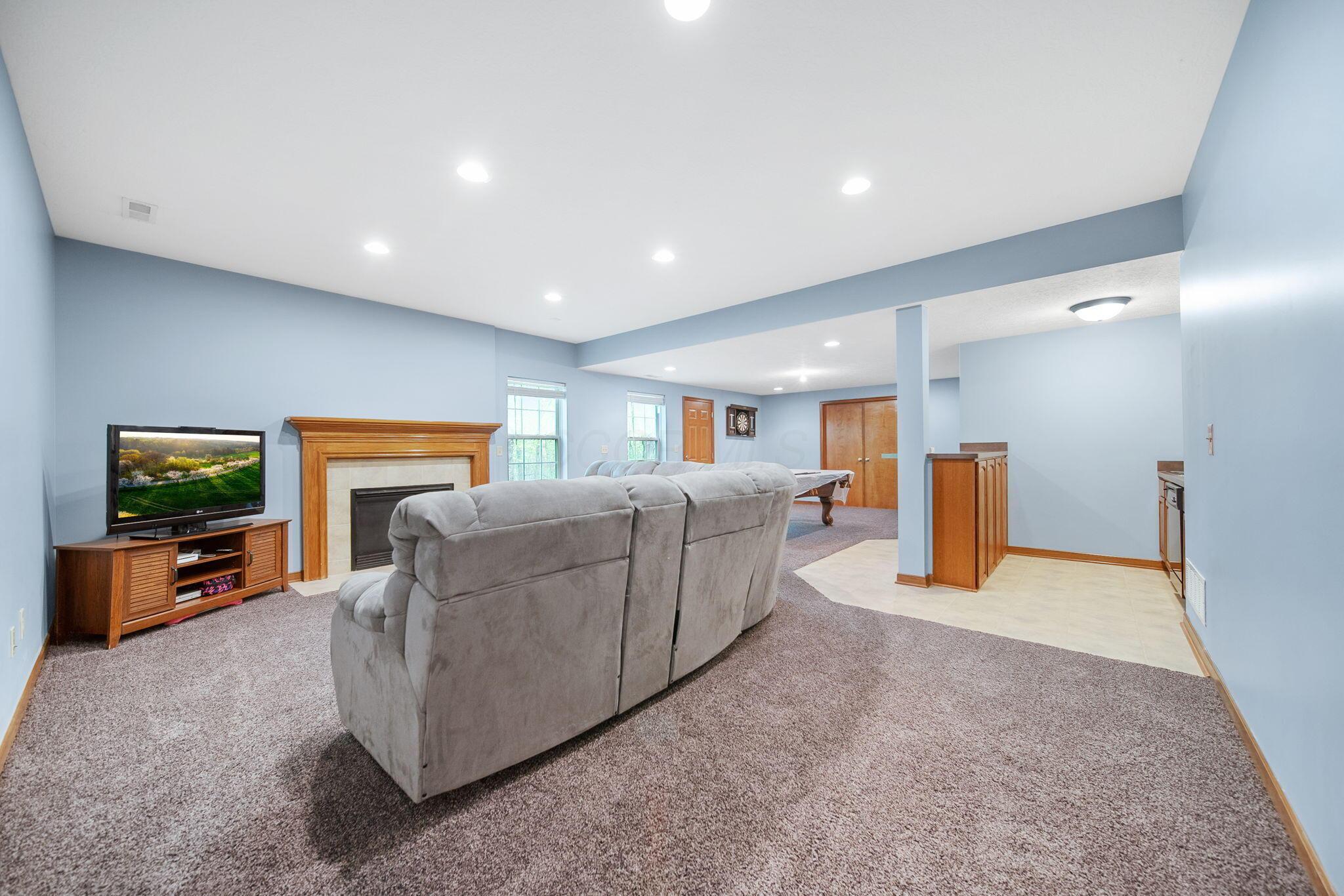 12094 Beech Tree Court, Thornville, Ohio image 47