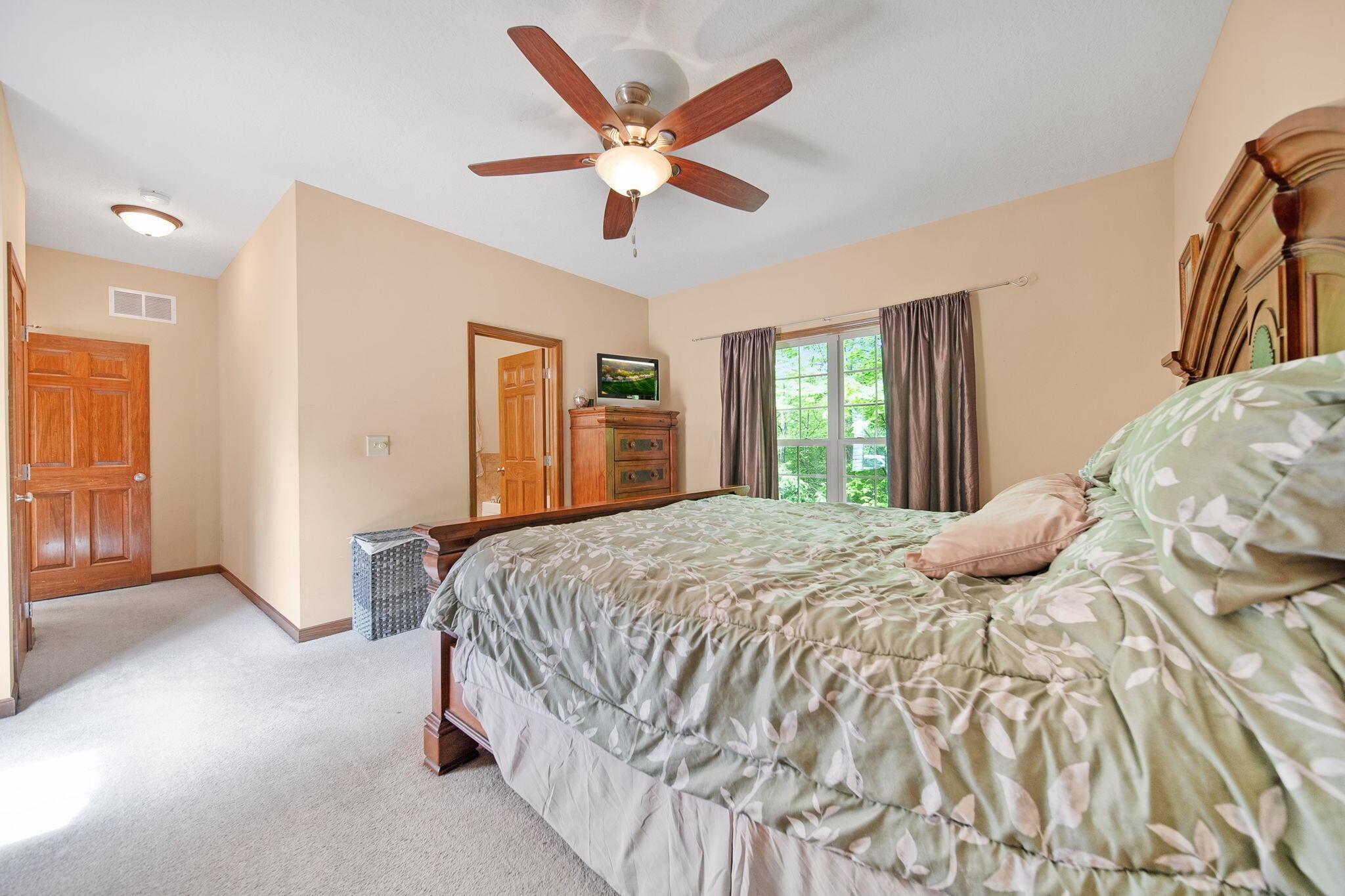 12094 Beech Tree Court, Thornville, Ohio image 25