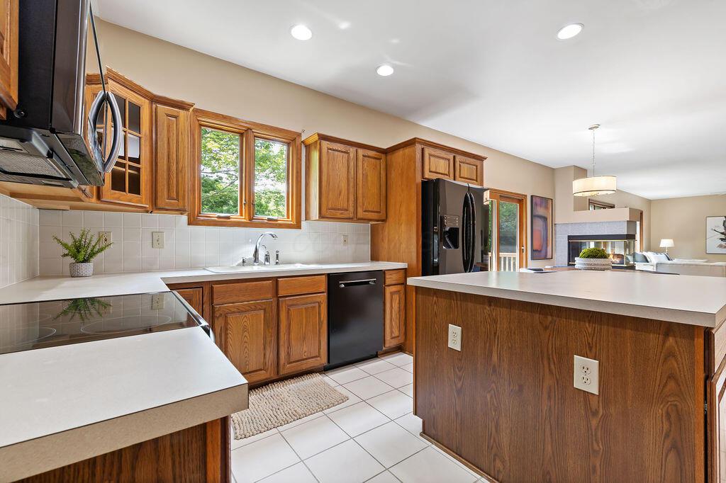 7113 Timberview Drive, Dublin, Ohio image 21
