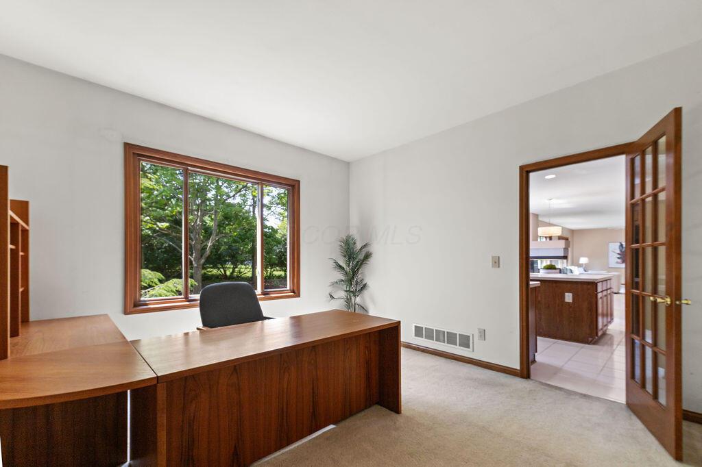 7113 Timberview Drive, Dublin, Ohio image 24