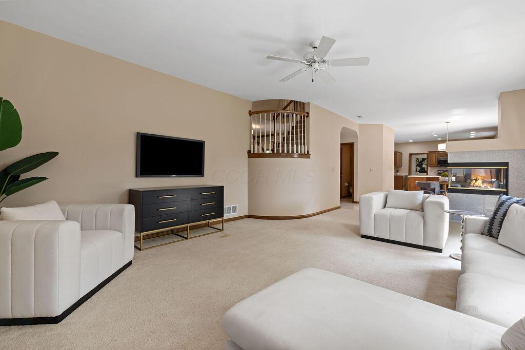 7113 Timberview Drive, Dublin, Ohio image 13