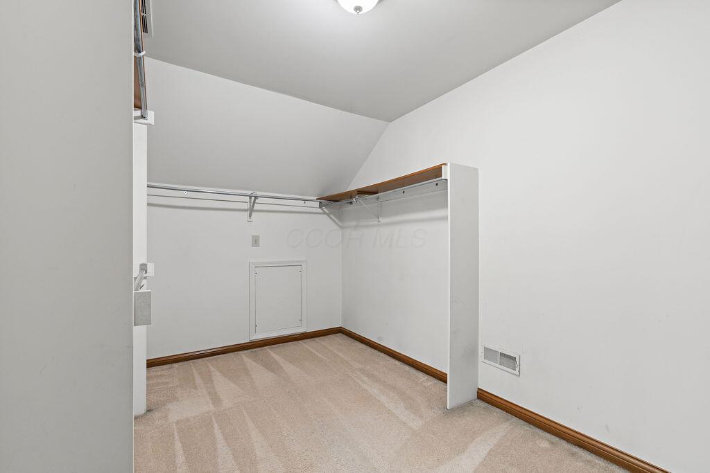 7113 Timberview Drive, Dublin, Ohio image 37