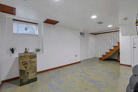 Tiny photo for 1751 Bide A Wee Park Avenue, Columbus, OH 43205 (MLS # 225037444)