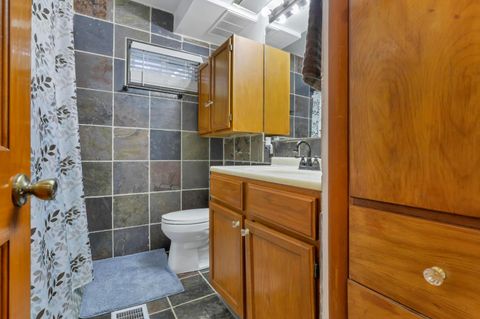 Tiny photo for 1751 Bide A Wee Park Avenue, Columbus, OH 43205 (MLS # 225037444)