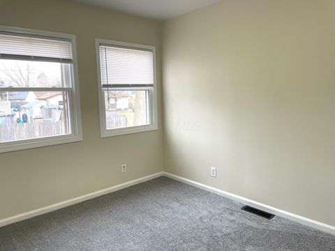 Tiny photo for 215 Summitview Drive, Lancaster, OH 43130 (MLS # 226002561)