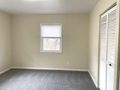 Tiny photo for 215 Summitview Drive, Lancaster, OH 43130 (MLS # 226002561)