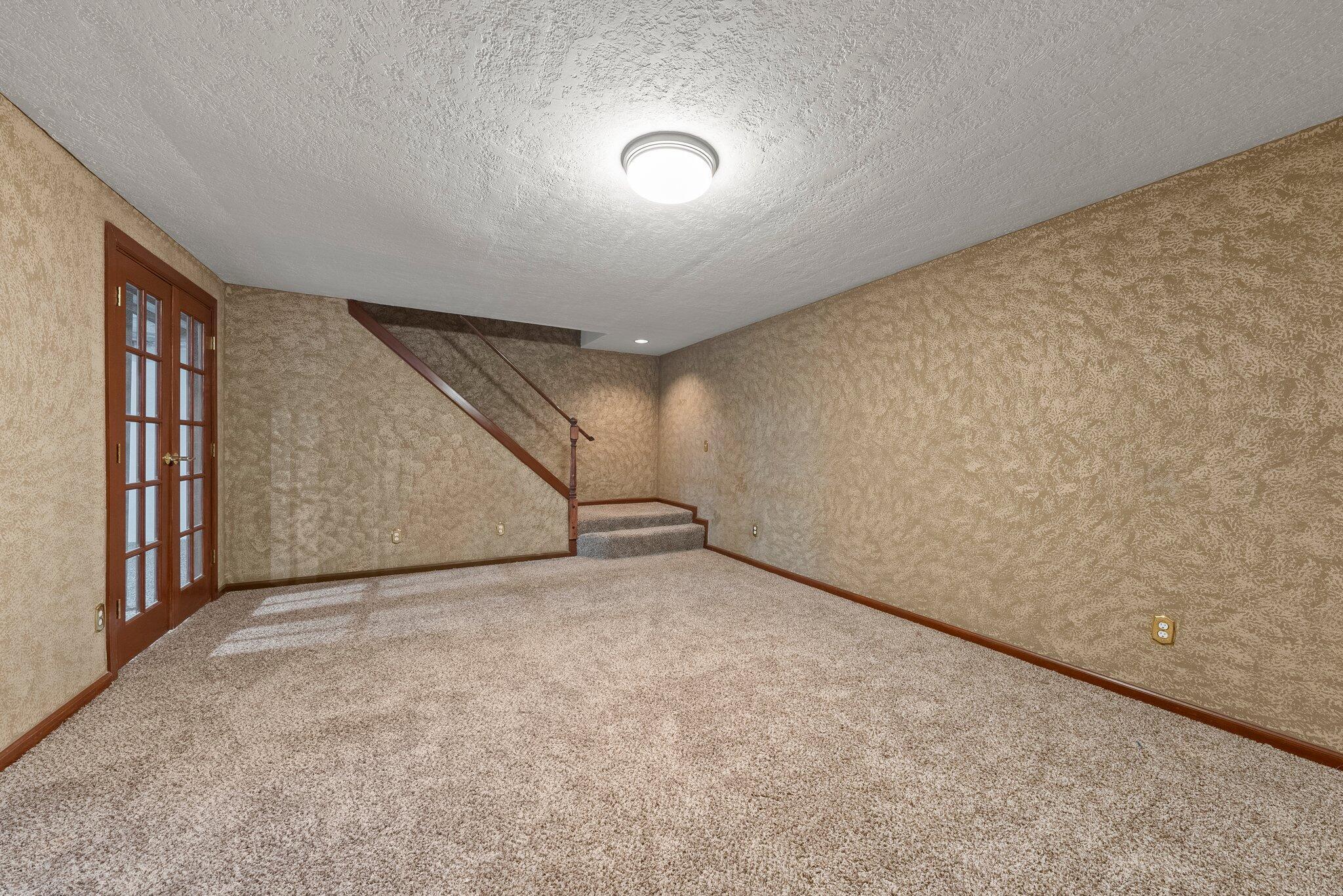 4653 Goodman Street, Grove City, Ohio image 33