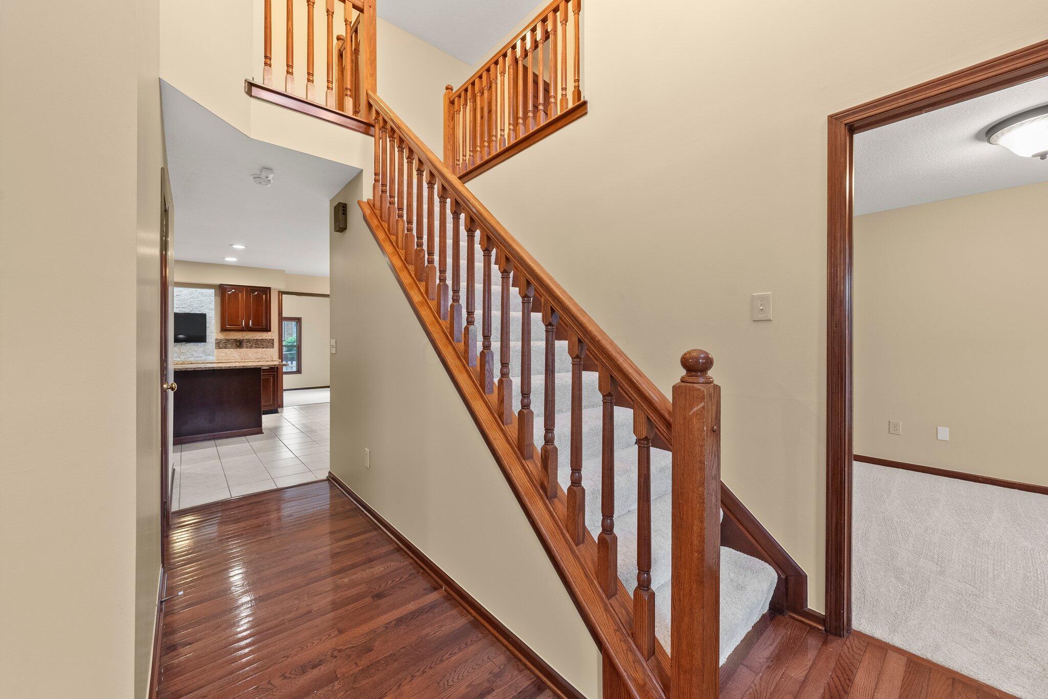 4653 Goodman Street, Grove City, Ohio image 6