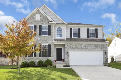 Photo of 1799 Declaration Drive W, Lancaster, OH 43130 (MLS # 225040461) Photo of 1799 Declaration Drive W, Lancaster, OH 43130 (MLS # 225040461)