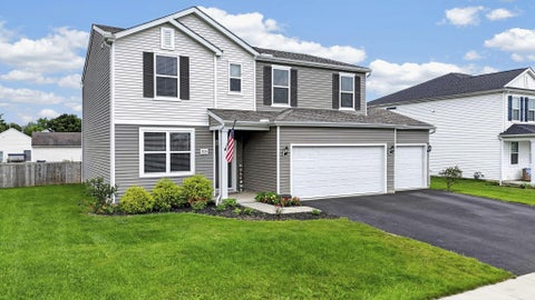 Photo of 3324 Butternut Lane, Hebron, OH 43025 (MLS # 226029196)