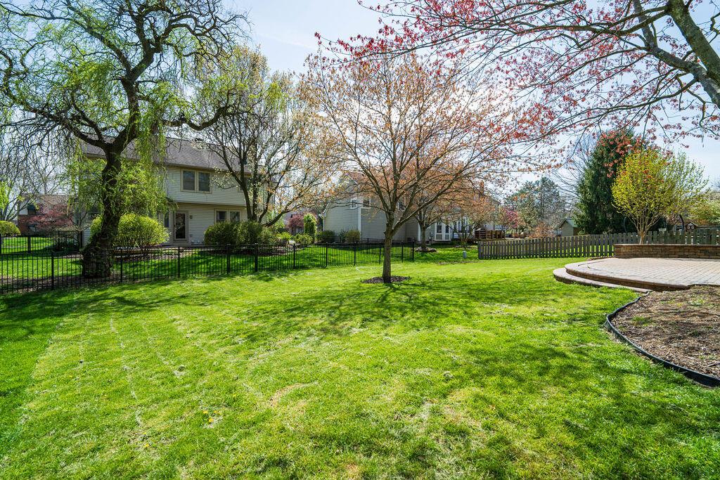 Hilliard, Ohio 43026, United States, 4 Bedrooms Bedrooms, ,3 BathroomsBathrooms,Residential,Contingent,113051