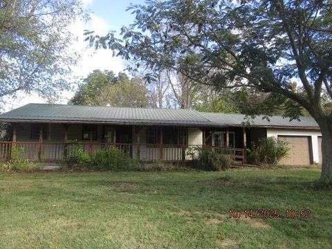 Tiny photo for 950 Federal Road, Little Hocking, OH 45742 (MLS # 225039643)