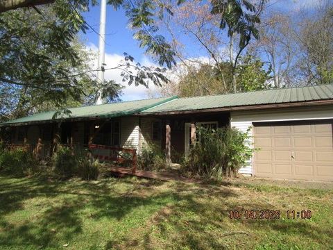 Tiny photo for 950 Federal Road, Little Hocking, OH 45742 (MLS # 225039643)