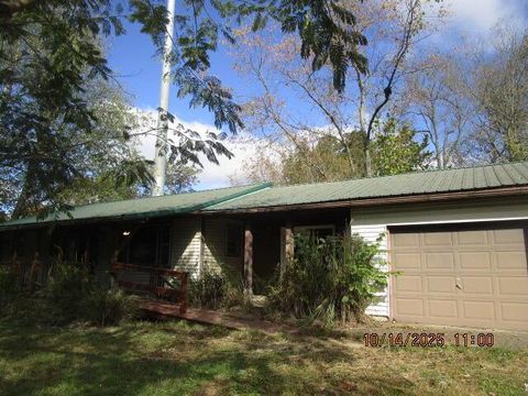 Tiny photo for 950 Federal Road, Little Hocking, OH 45742 (MLS # 225039643)