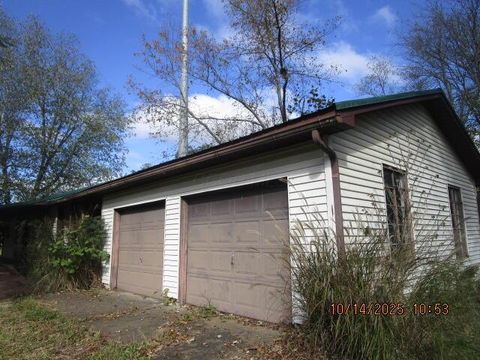 Tiny photo for 950 Federal Road, Little Hocking, OH 45742 (MLS # 225039643)
