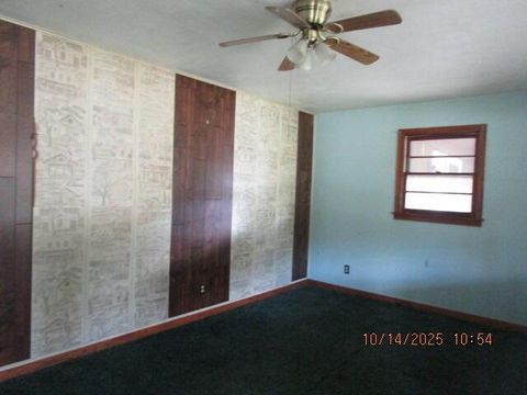 Tiny photo for 950 Federal Road, Little Hocking, OH 45742 (MLS # 225039643)