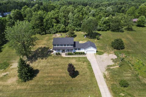 Tiny photo for 10419 Pleasant Valley Road, Mount Vernon, OH 43050 (MLS # 226019694)