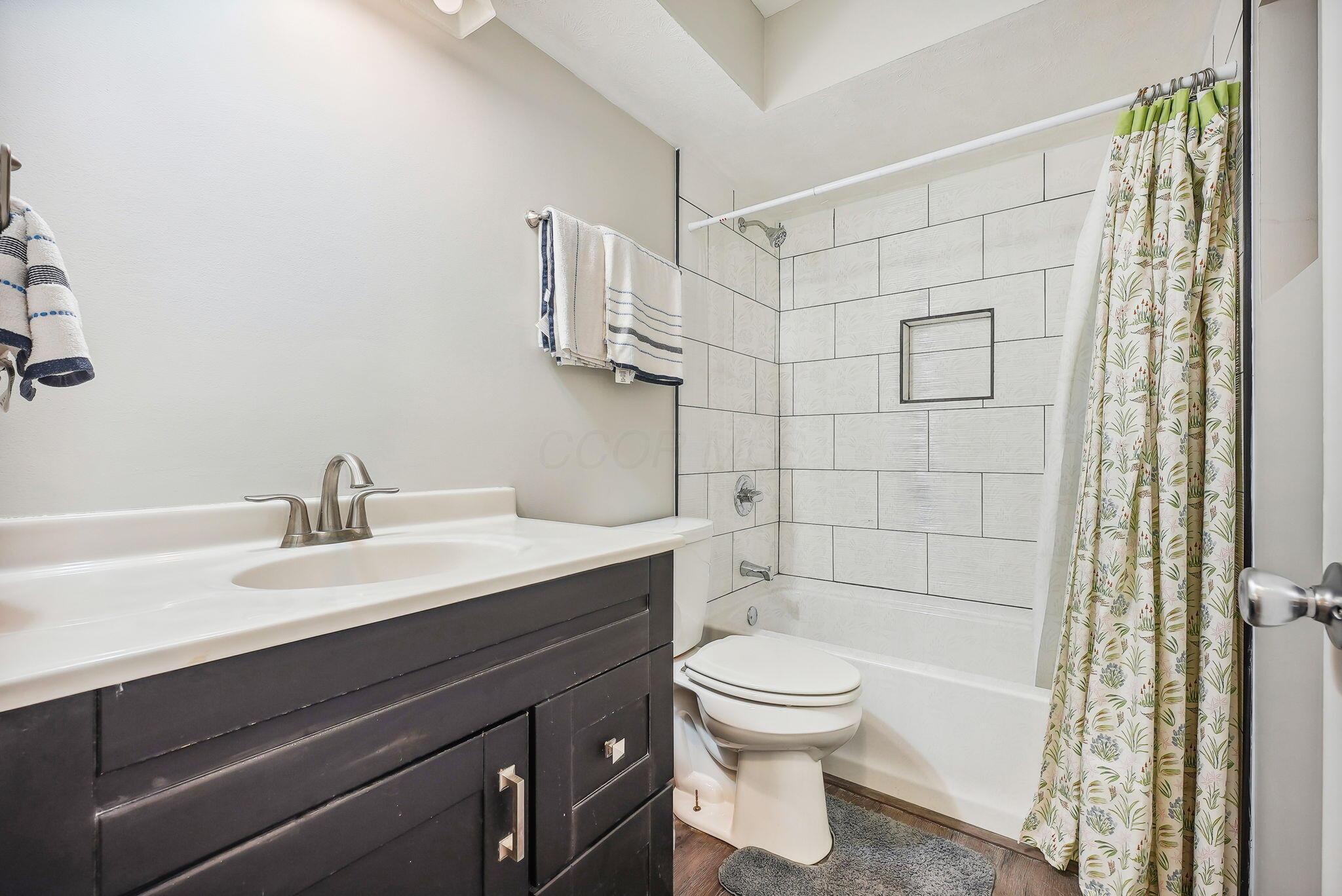 13855 Olde Post Road, Pickerington, Ohio image 11