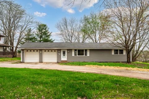 Photo of 2545 Shaw Road, Zanesville, OH 43701 (MLS # 226010667)