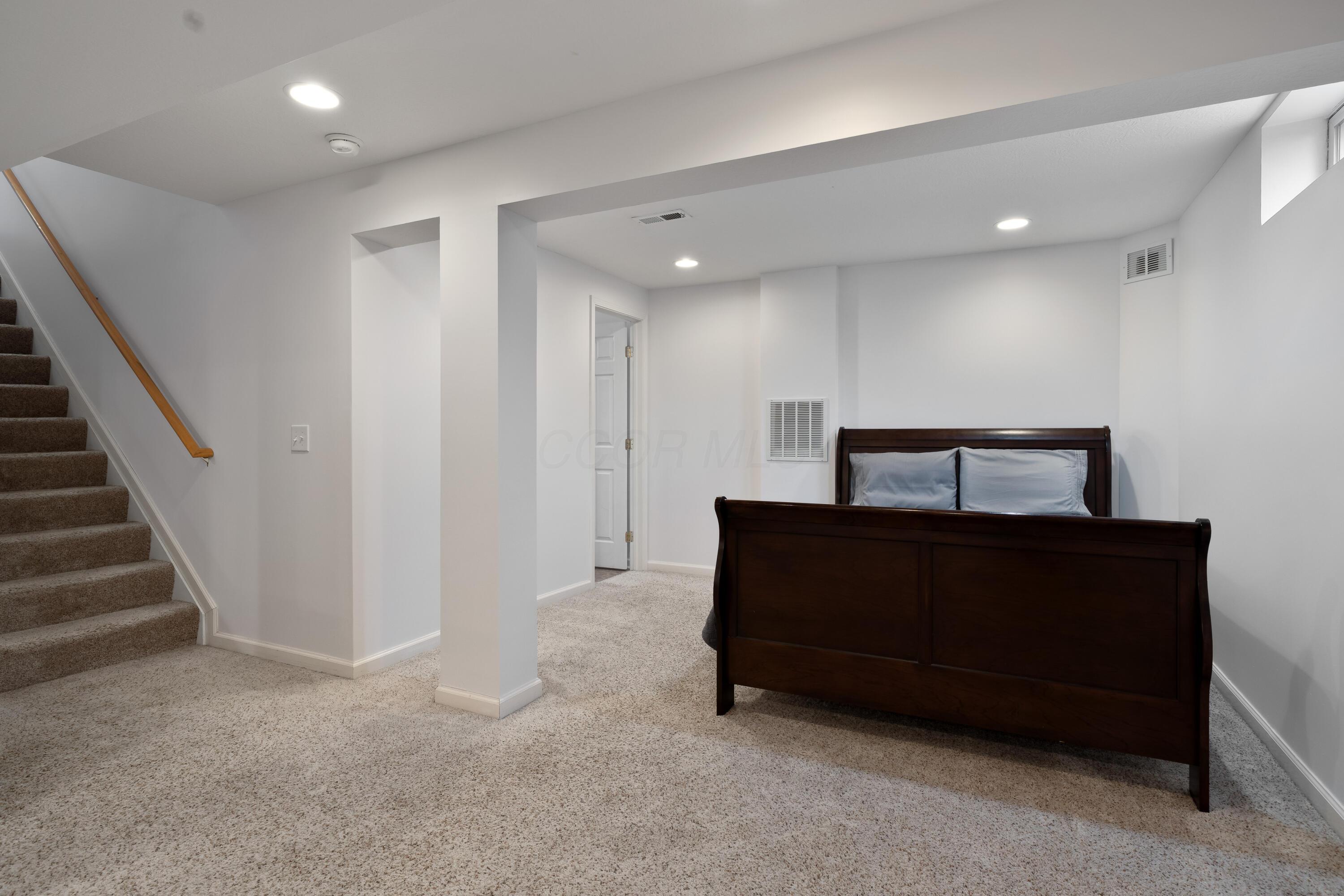 5536 Winchester Meadows Drive, Canal Winchester, Ohio image 36