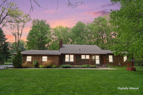 Photo of 102 Whirlaway Loop SW, Pataskala, OH 43062 (MLS # 226014530)
