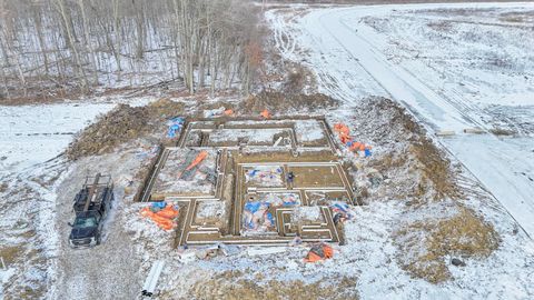 Tiny photo for 6899 Woodedge Lane, Hilliard, OH 43026 (MLS # 226001805)