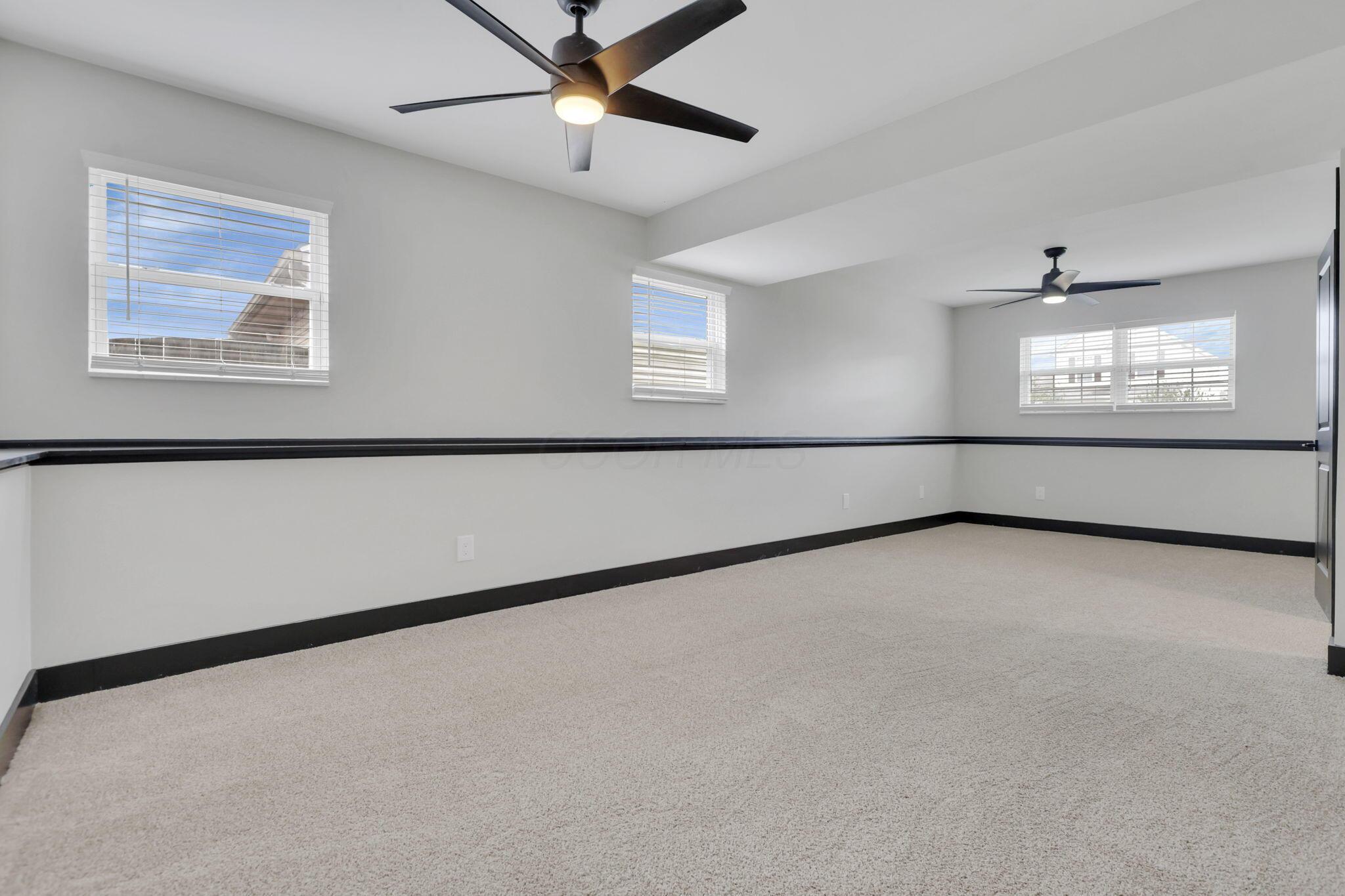 7891 Fairfax Loop Drive, Blacklick, Ohio image 22
