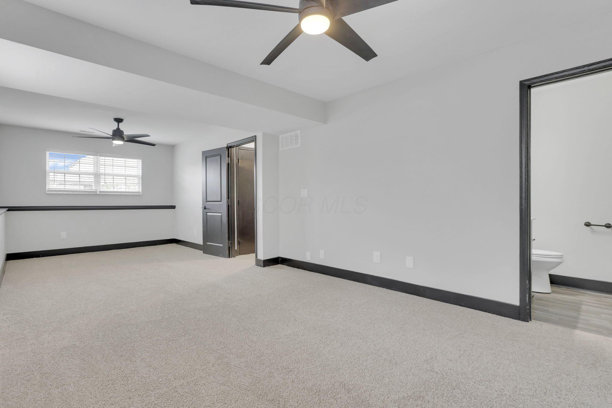 7891 Fairfax Loop Drive, Blacklick, Ohio image 21