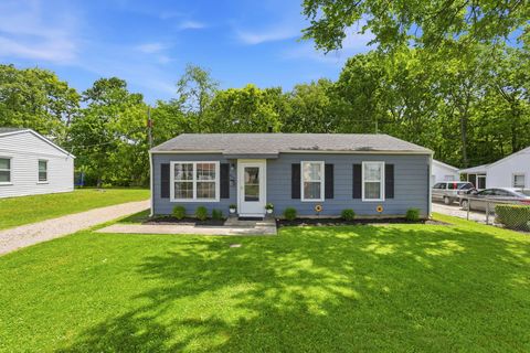 Photo of 494 Ridgefield Road, Newark, OH 43055 (MLS # 226017076)