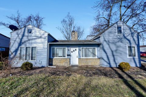 Photo of 4605 Glenmawr Avenue, Columbus, OH 43224 (MLS # 226005693)
