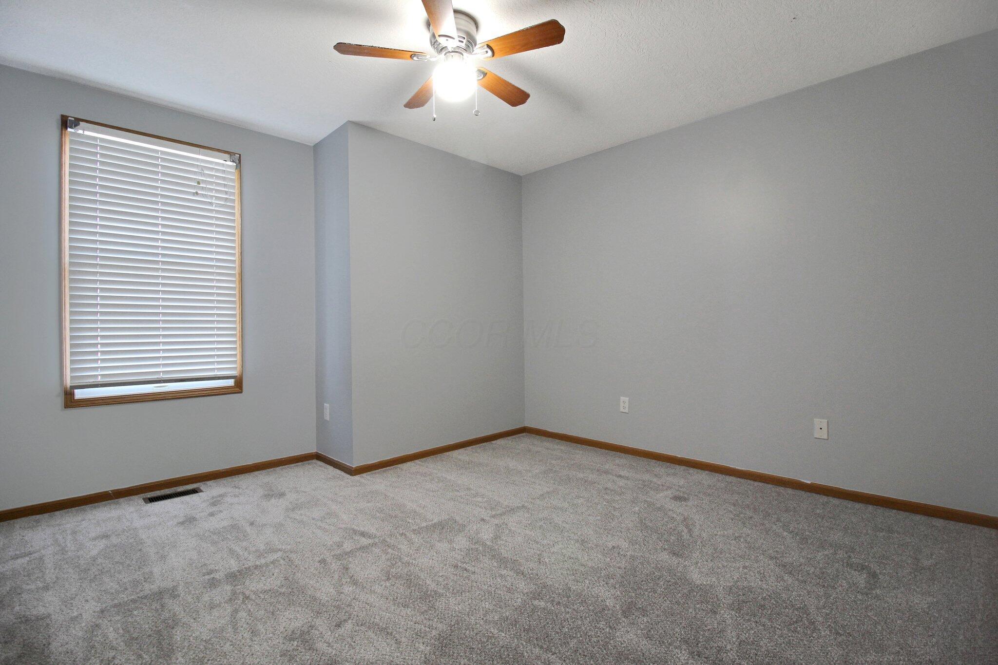 398 Ruffin Drive, Galloway, Ohio image 27
