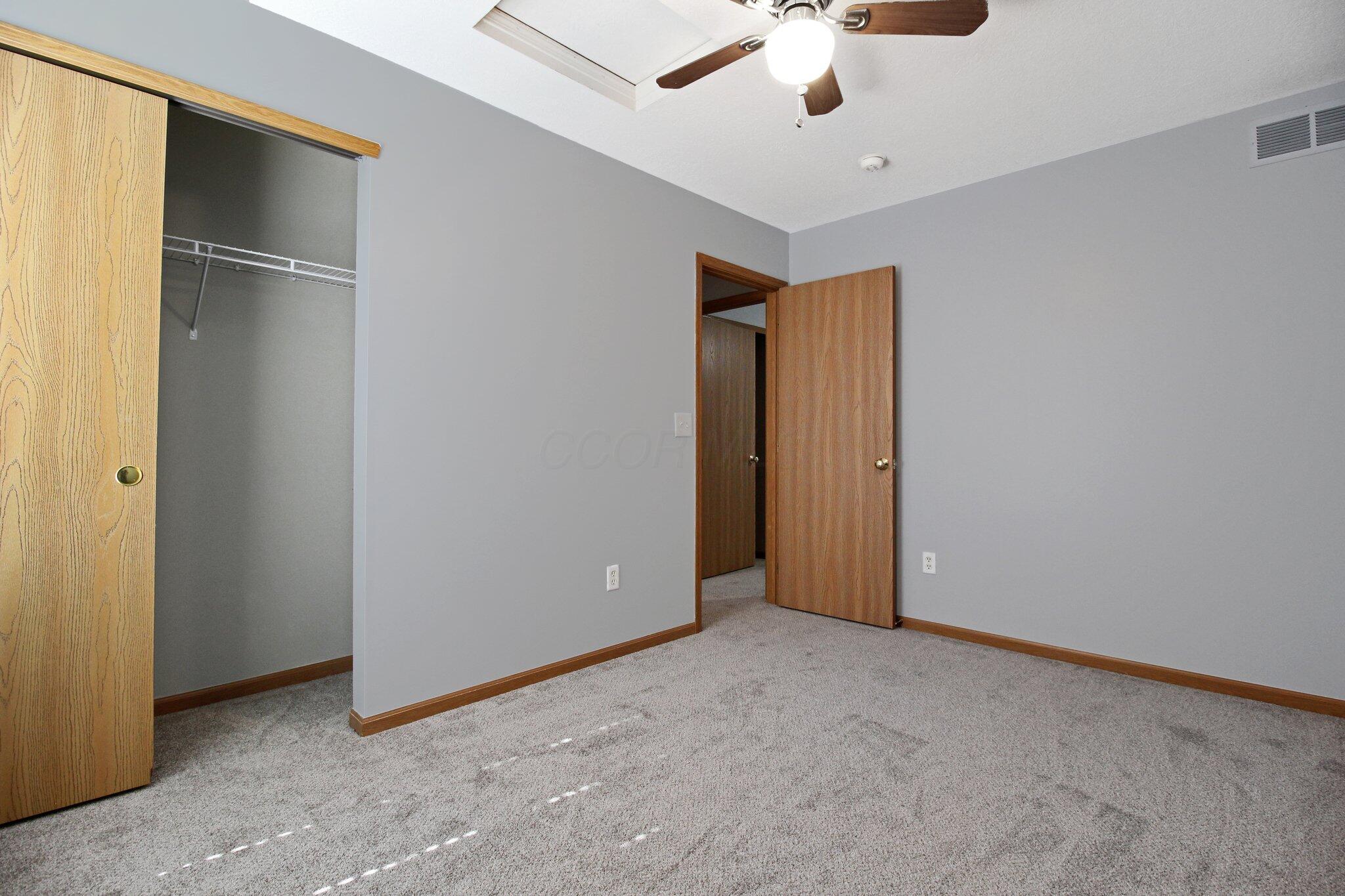 398 Ruffin Drive, Galloway, Ohio image 30