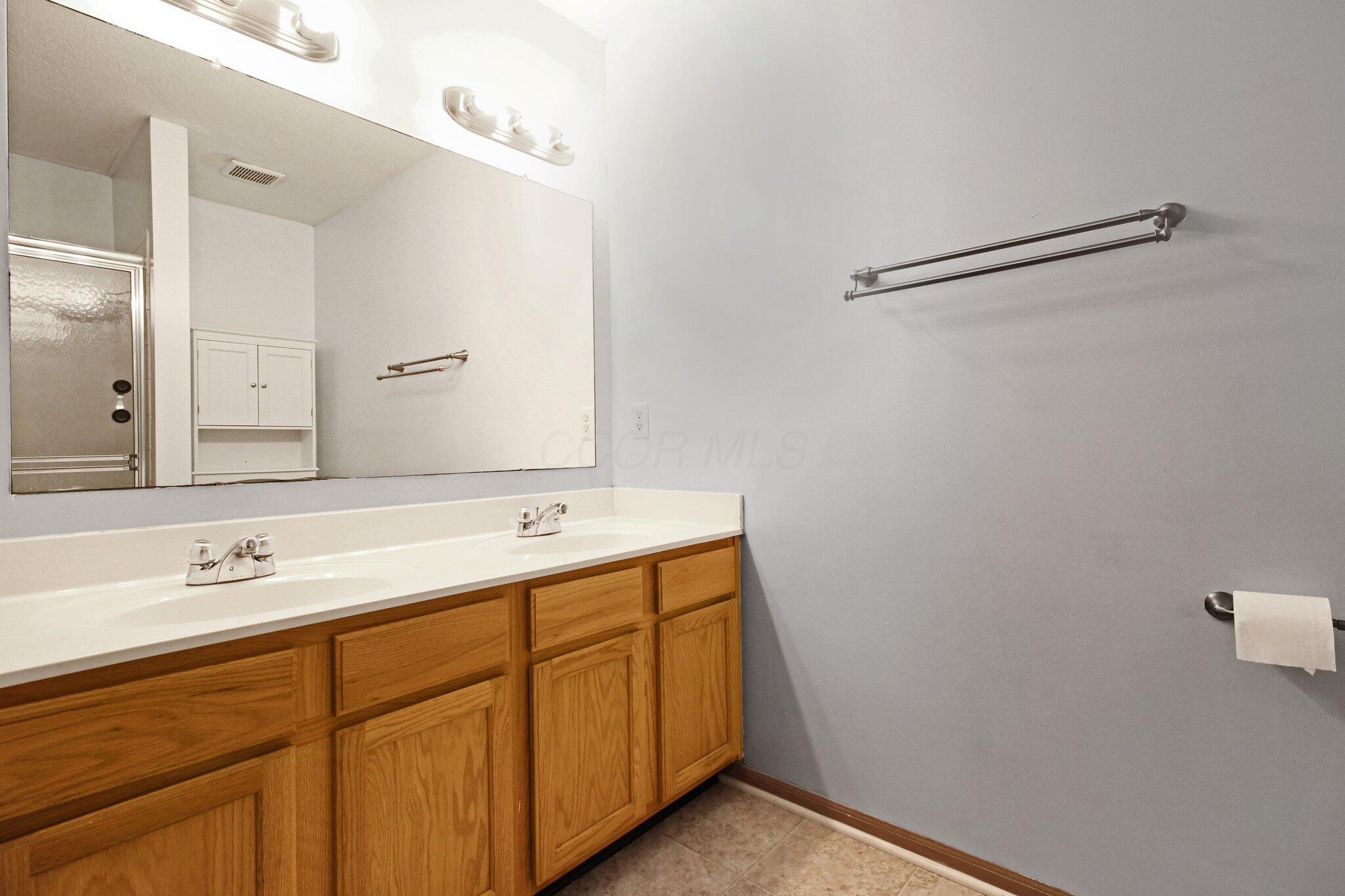 398 Ruffin Drive, Galloway, Ohio image 34