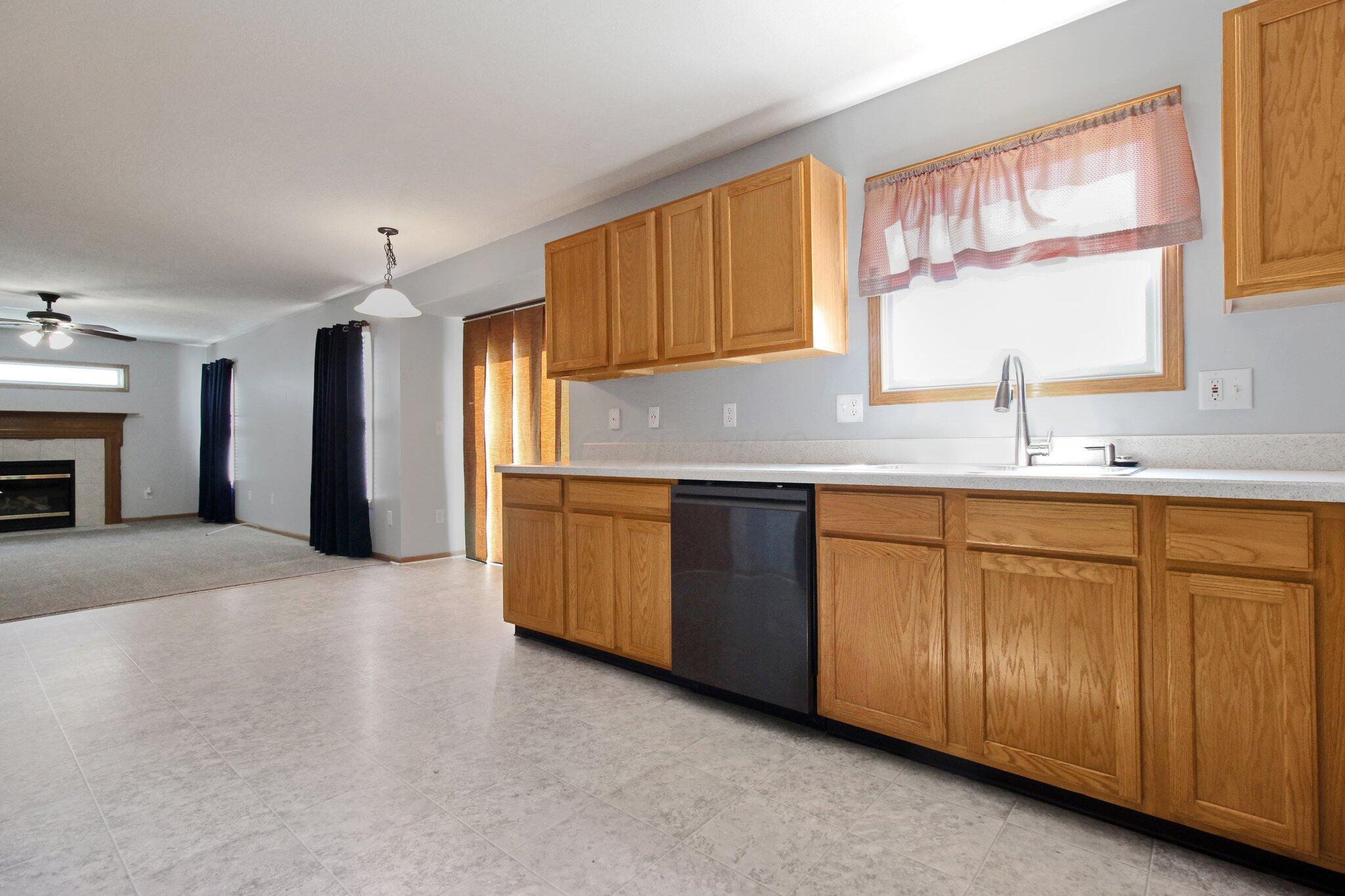 398 Ruffin Drive, Galloway, Ohio image 18
