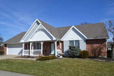 Photo of 5866 Oldham Drive, Springfield, OH 45503 (MLS # 226015185)