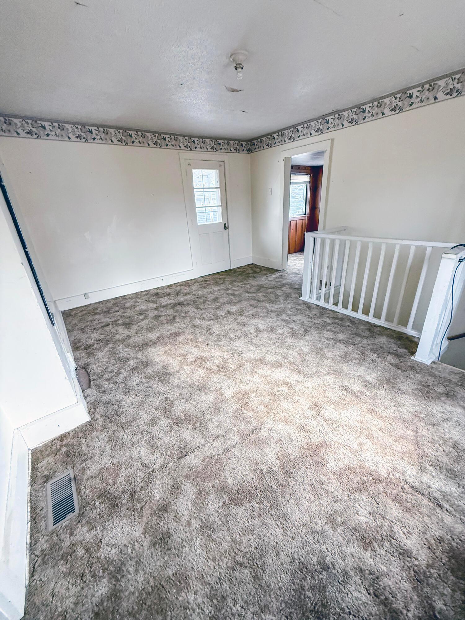 576 N 12th Street, Newark, Ohio image 31