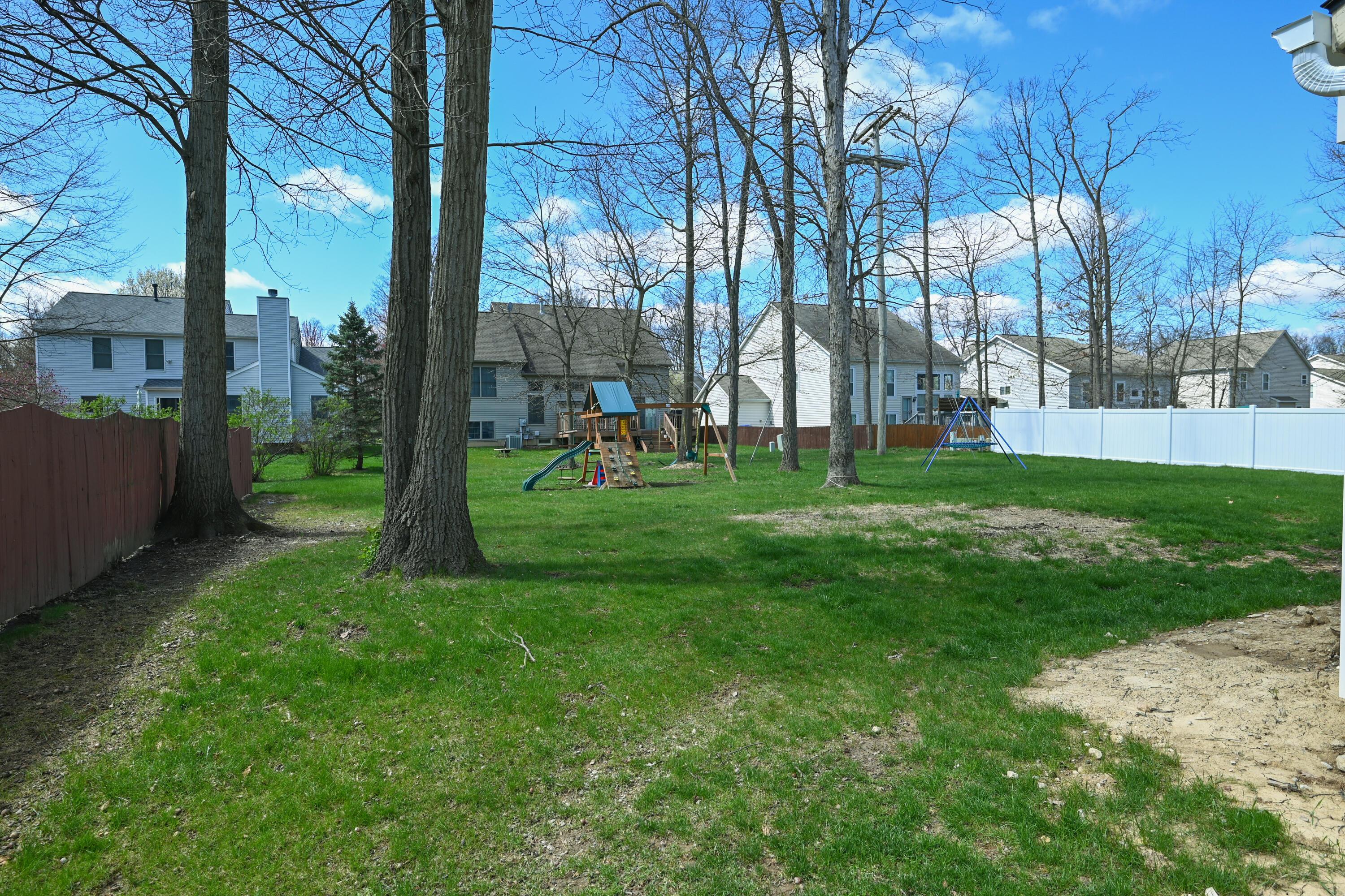 217 Harwood Court, Delaware, Ohio image 4