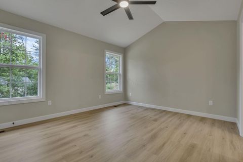 Tiny photo for 63 Appleseed Court Court, Howard, OH 43028 (MLS # 225041078)