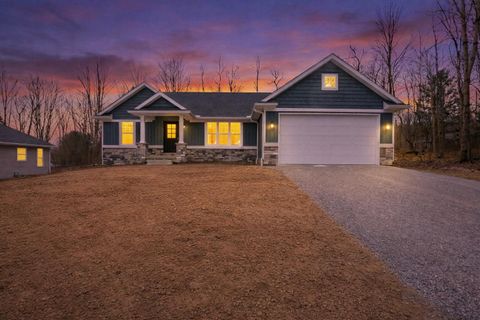 Photo of 63 Appleseed Court Court, Howard, OH 43028 (MLS # 225041078)