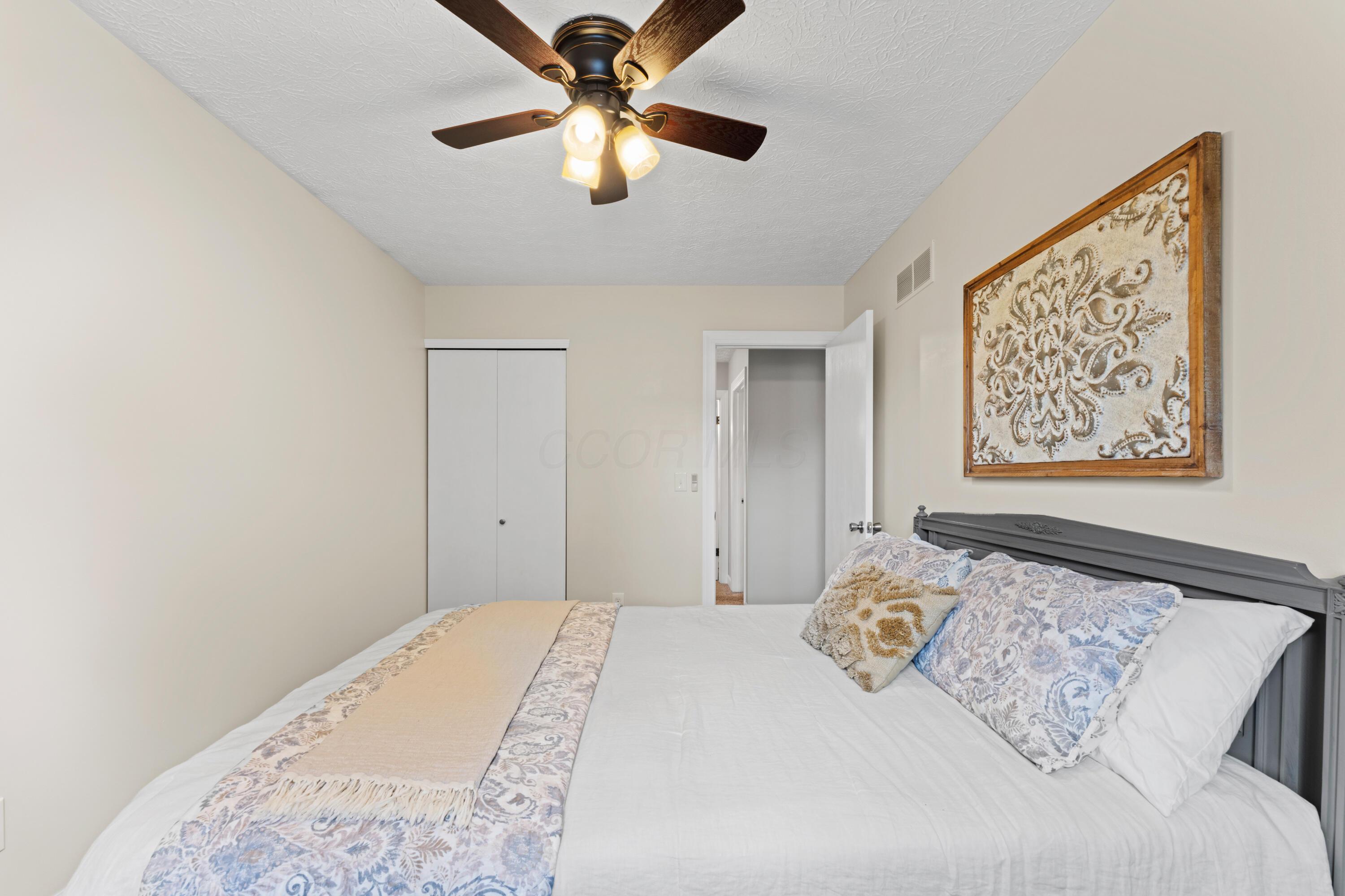 4969 Hidden View Court, Hilliard, Ohio image 23
