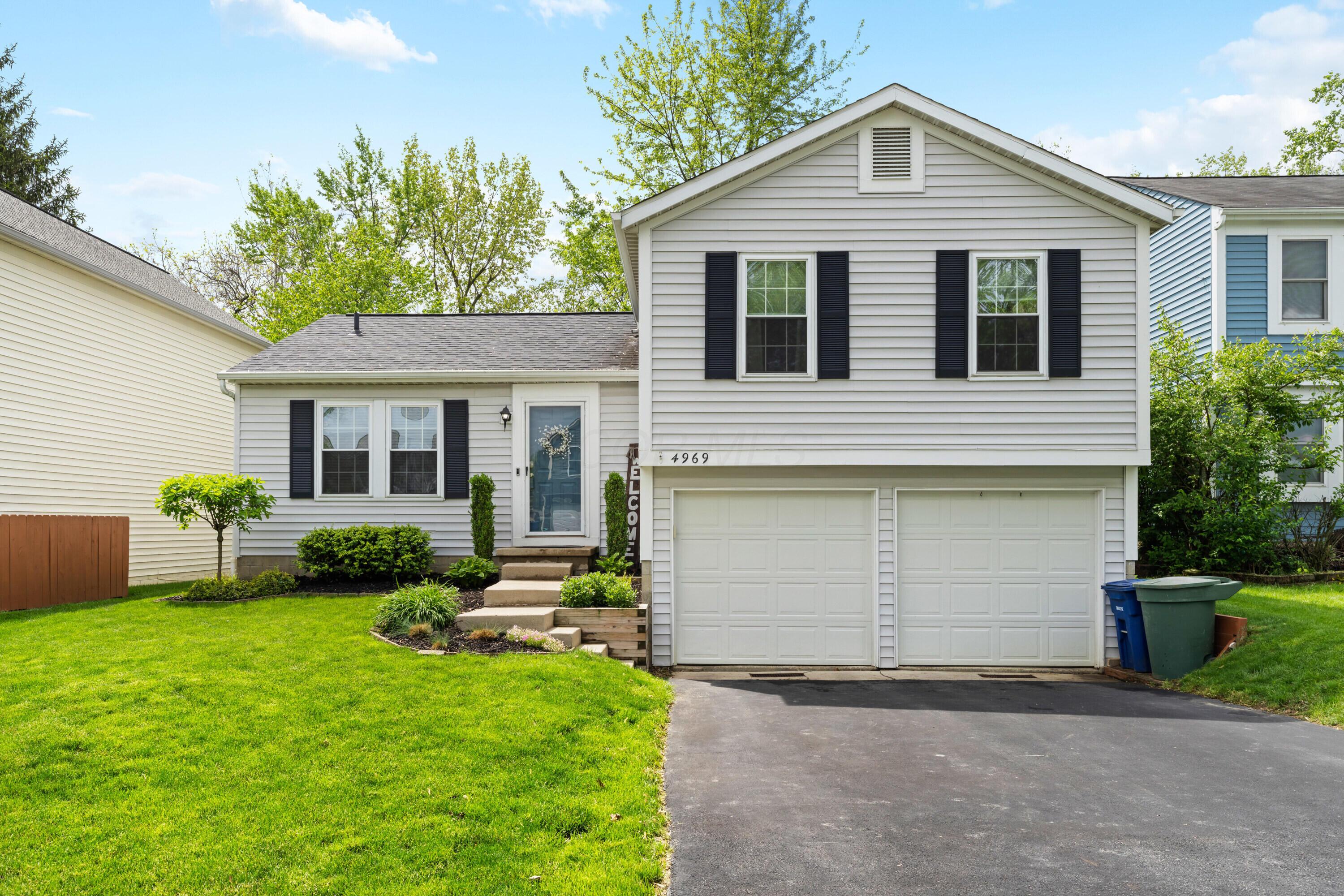 4969 Hidden View Court, Hilliard, Ohio image 1