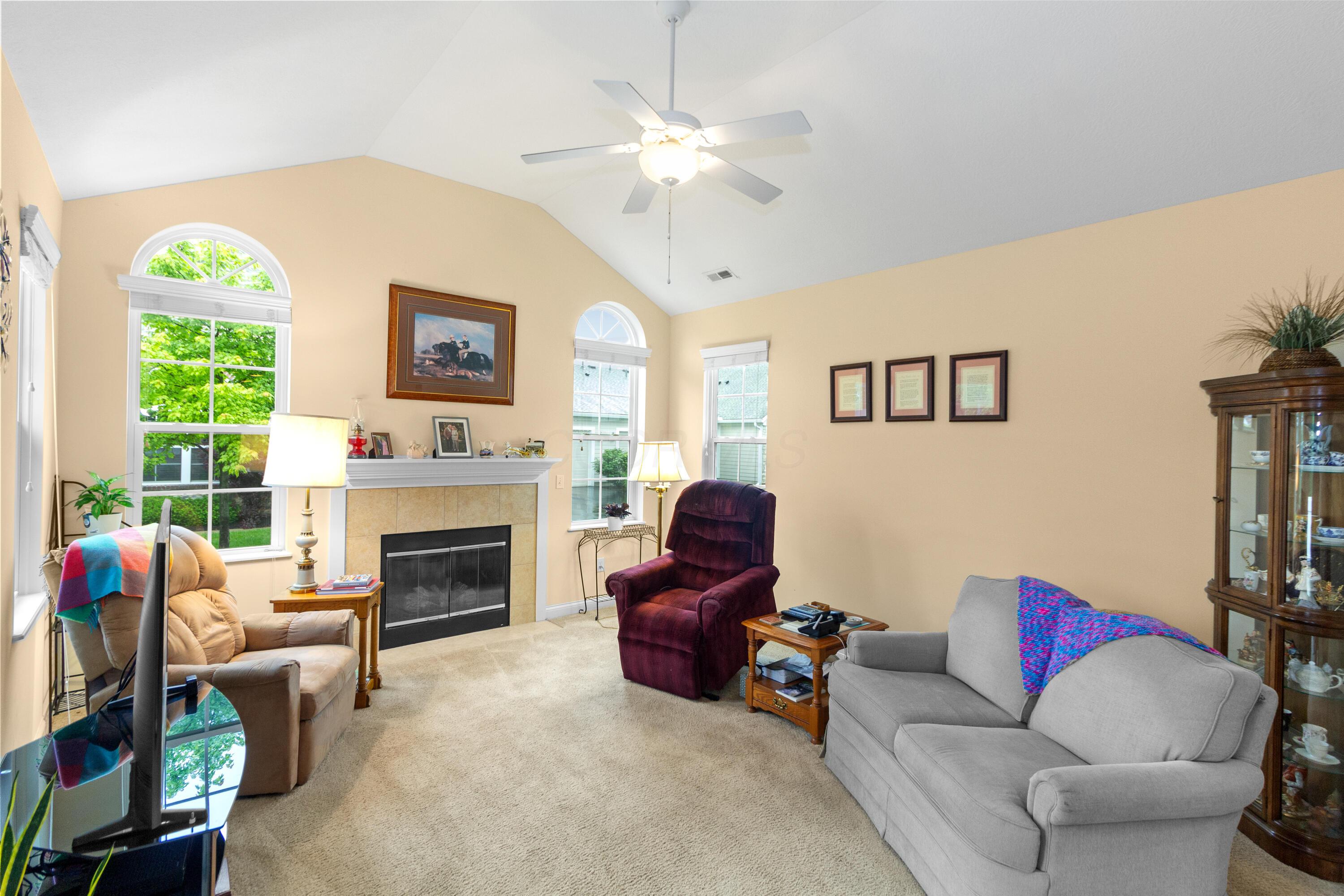 6295 Donegan Way, Dublin, Ohio image 2