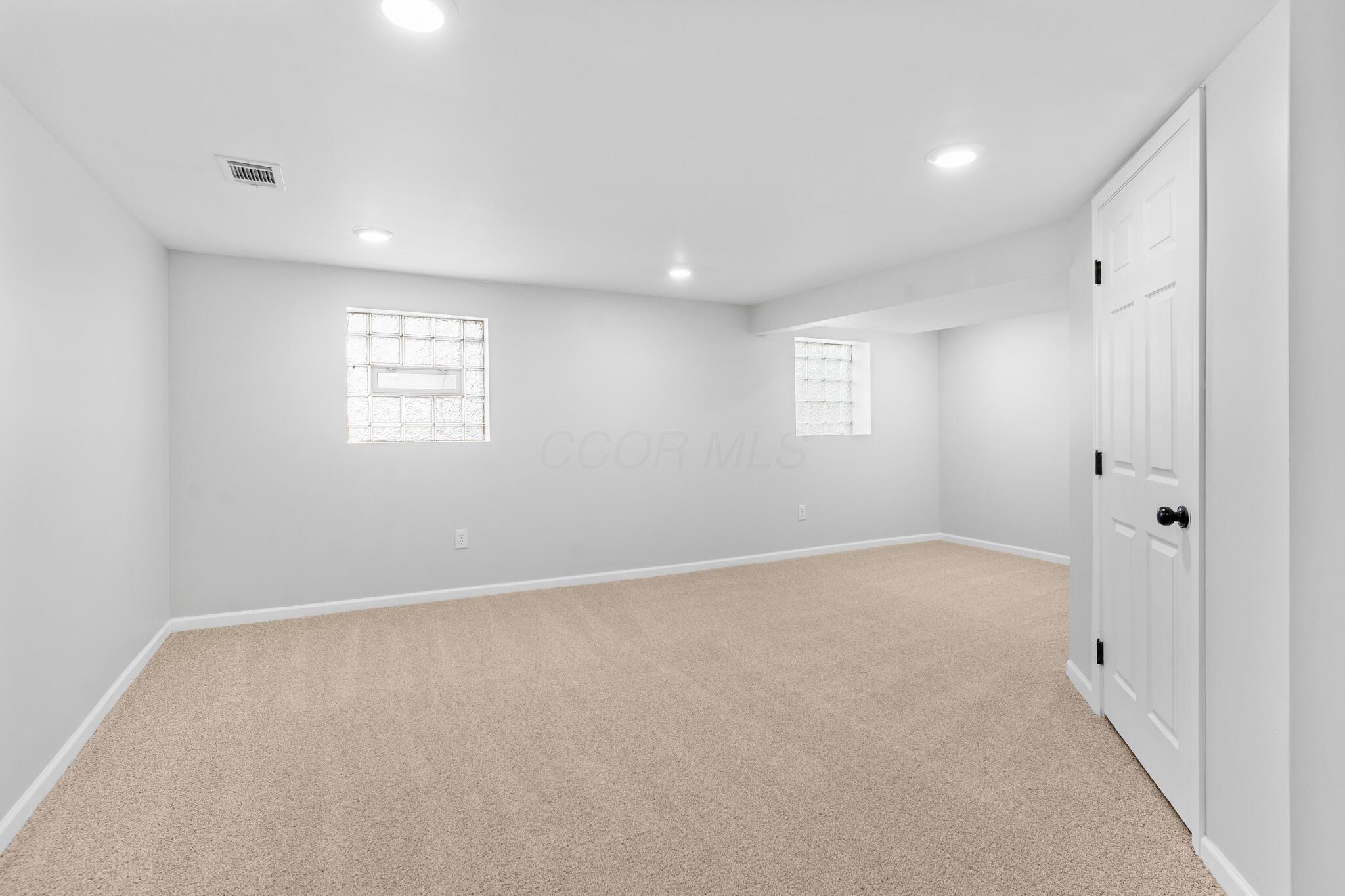 5418 Kedge Lane, Columbus, Ohio image 19
