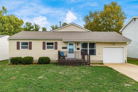 Photo of 1062 Mulberry Road, Circleville, OH 43113 (MLS # 225040469) Photo of 1062 Mulberry Road, Circleville, OH 43113 (MLS # 225040469)