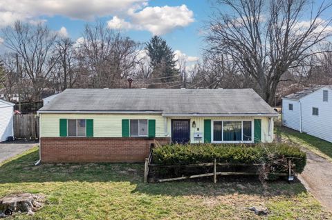 Photo of 3959 Carlton Avenue, Columbus, OH 43227 (MLS # 226006644)