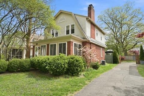 Photo of 513 Arden Road, Columbus, OH 43214 (MLS # 226012733)