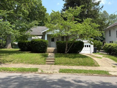 Photo of 105 S Maple Heights, New Lexington, OH 43764 (MLS # 226004896)